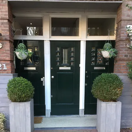 Bed & Breakfast Vondelpark House 4*