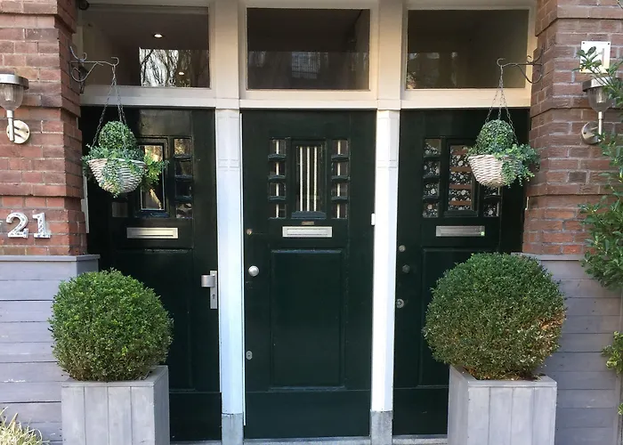 Bed & Breakfast Vondelpark House 4*