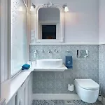 Nocleg ze śniadaniem Vondelpark House 4*